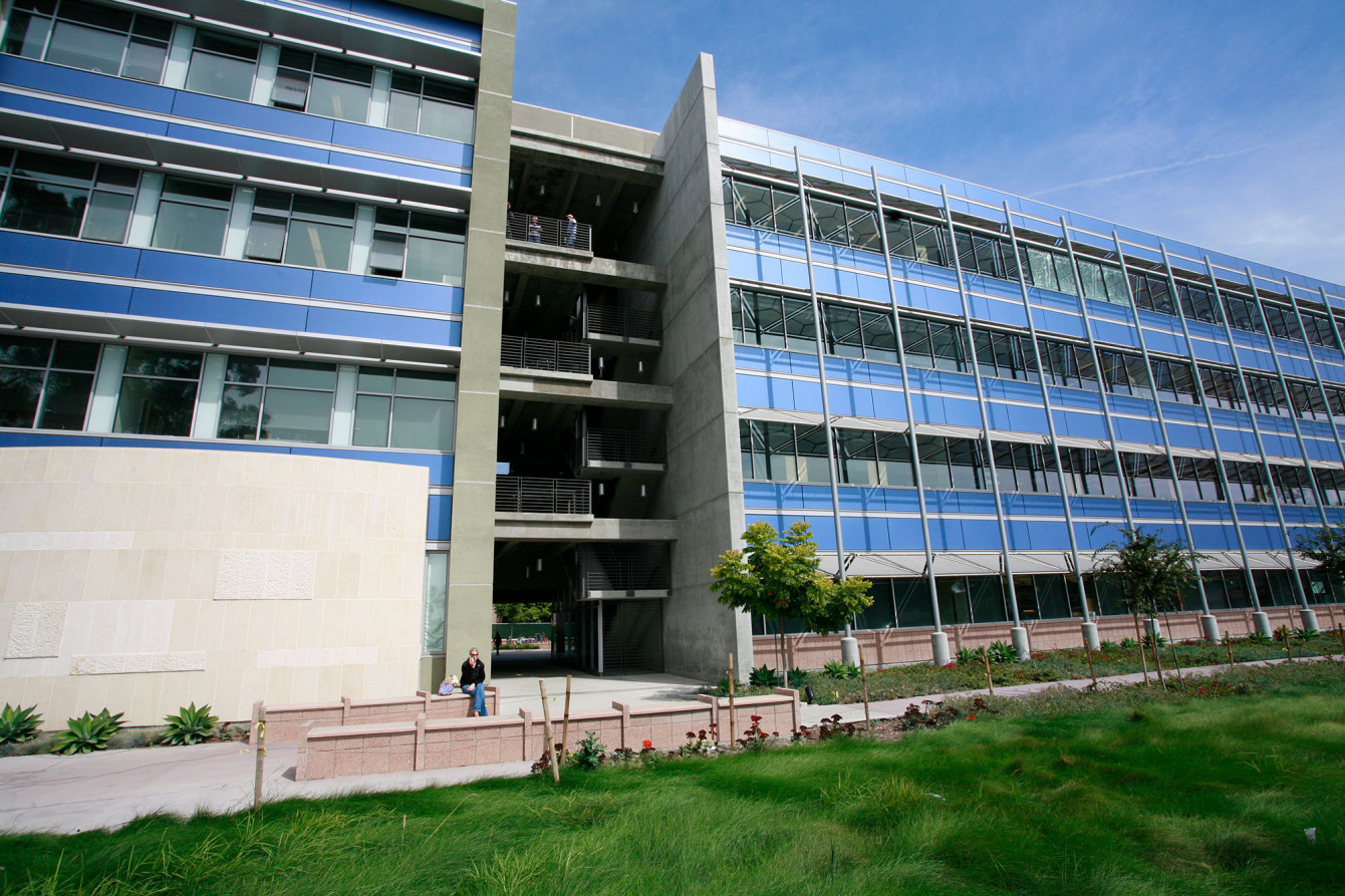 Visiting EEMB Ecology, Evolution and Marine Biology UC Santa Barbara