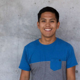 Austen Apigo Photo